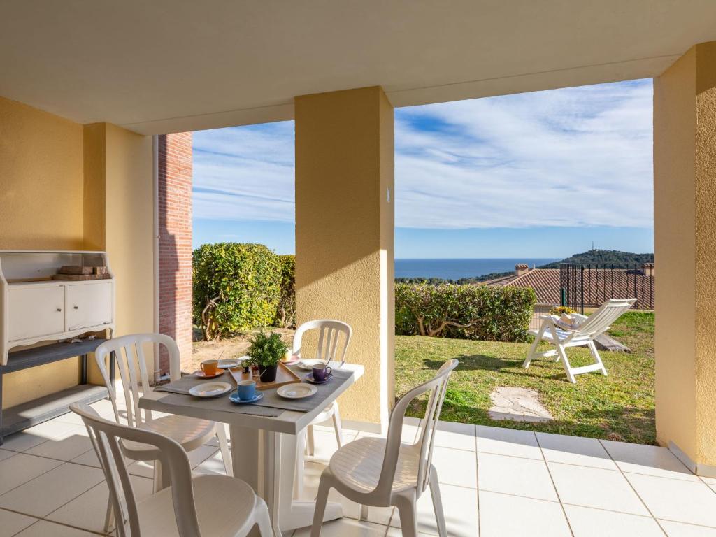 Apartment Village Cap Estérel - Les Bastides-10 , 83700 Agay