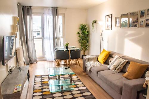 Apartment Villeneuve Stade de France Free parking WiFi