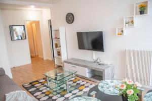 Apartment Villeneuve Stade de France Free parking WiFi