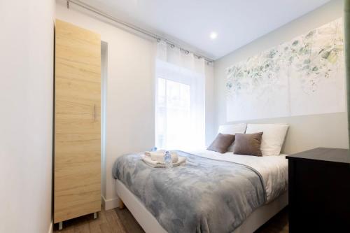 Apartment well decorated in paris 8th