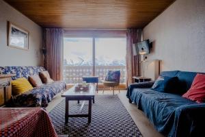 Apartment with a balcony and superb view - Huez - Welkeys