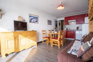 Apartment with balcony and beautiful view - Huez - Welkeys