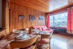 Appartement Apartment With Balcony Close To The Ski Slopes 22 Chemin les Vergniaux 74400 Chamonix-Mont-Blanc Rhône-Alpes