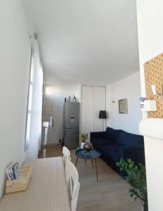 Appartement Apartment with balcony in the heart of Avignon 20 Rue Thiers 84000 Avignon Provence-Alpes-Côte d\'Azur