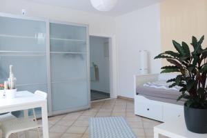 Apartment with easy access to downtown and park