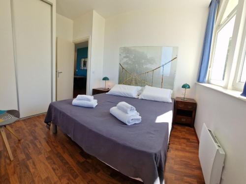 Apartment with sea views, Primel-Trégastel