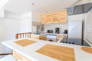 Apartment with terrace at 150 meters from the sea