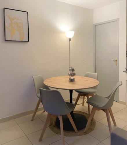 Apartment with terrace at 2 steps from the sea