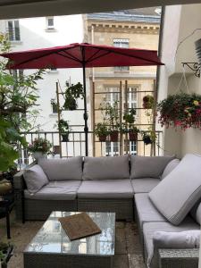 Appartement Apartment with terrace in Paris center - MONTORGUEIL district 19 Rue Tiquetonne 75002 Paris Île-de-France