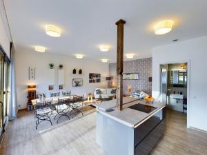 Apartmenthaus mit Wallbox für E-Pkw