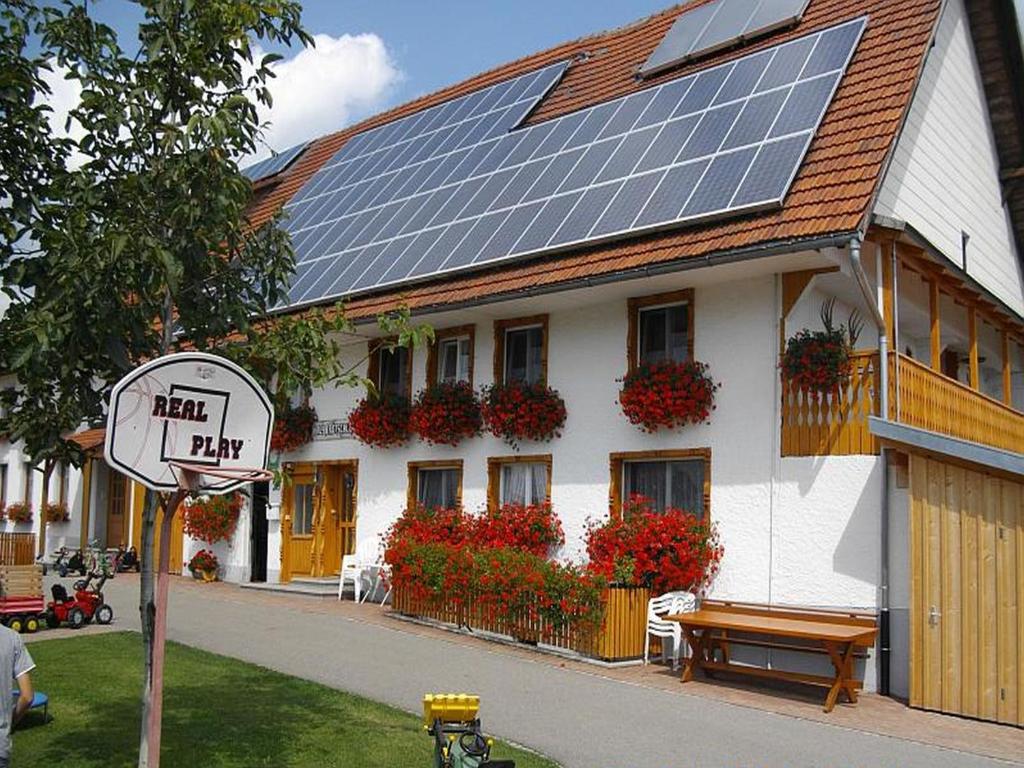 Appartement Apartmenthaus Trötschler Rosenweg 20 79809 Weilheim