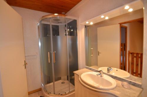 Apartments Gite le Picors