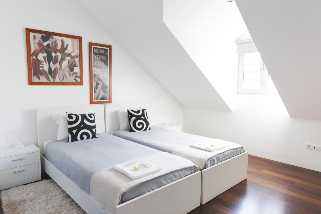 APOSENTUS - Downtown Porto Modern Penthouse Praça de Carlos Alberto 88, 3º A/E, 4050-158 Porto
