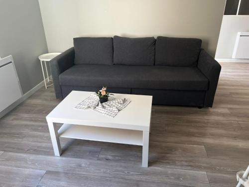 App 1 Mulhouse centre , 6 personnes