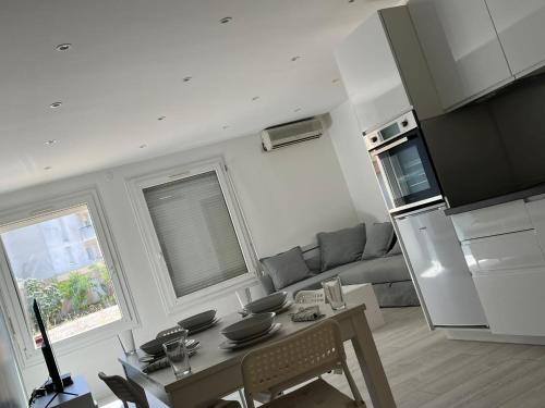 App 2 Mulhouse centre , 6 personnes