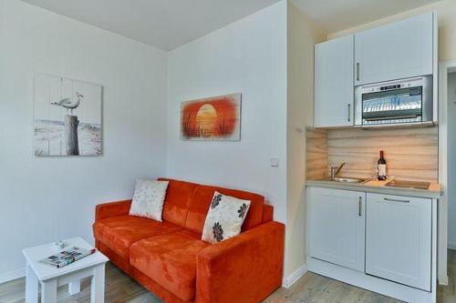 App-7-in-strandnaher-Lage-Baederstil-Villa-in-Wenningstedt-Sylt