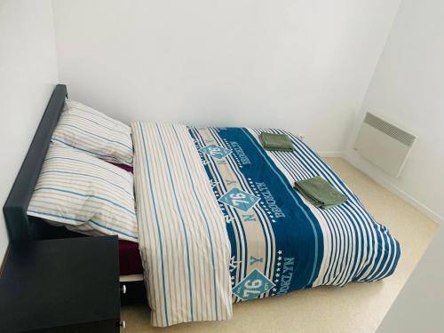 Appart 1 salon 1 chambre immeuble très calme