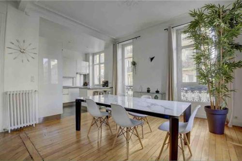 Appart 100m2 Paris Arc Triomphe