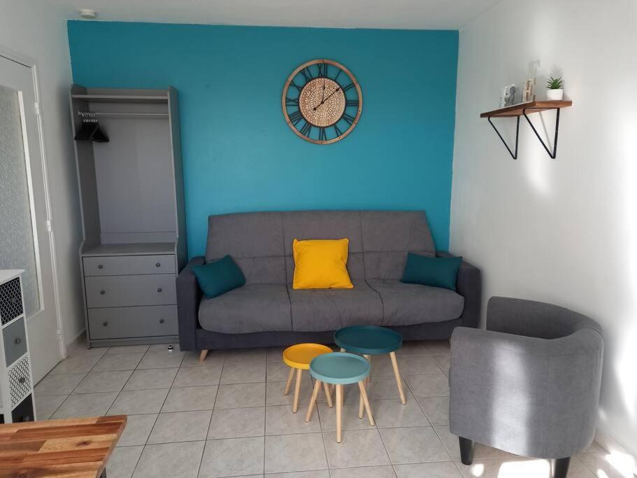 Appartement Appart 2/4 pers proche centre avec Balcon, Parking 23 Avenue de la Licune 11100 Narbonne