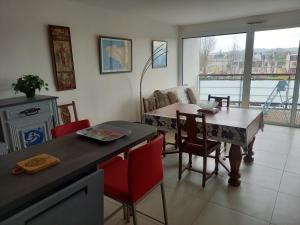 Appart 3p neuf calme à 1 mn du port et de la gare