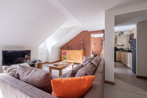 Appart' 52 elegant apartment in the mountains for 6 in Chamonix city center