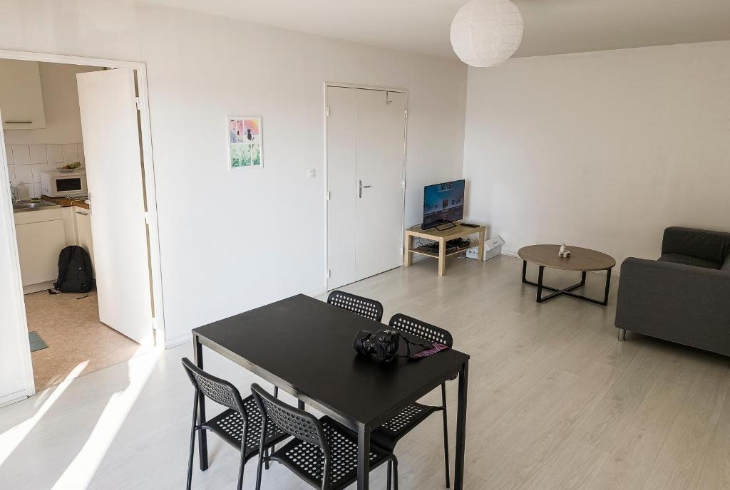 Appart 65 m² 10 minutes en bus au centre 3 Rue des Myosotis, 35510 Cesson-Sévigné