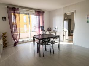 Appart 65 m² 10 minutes en bus au centre