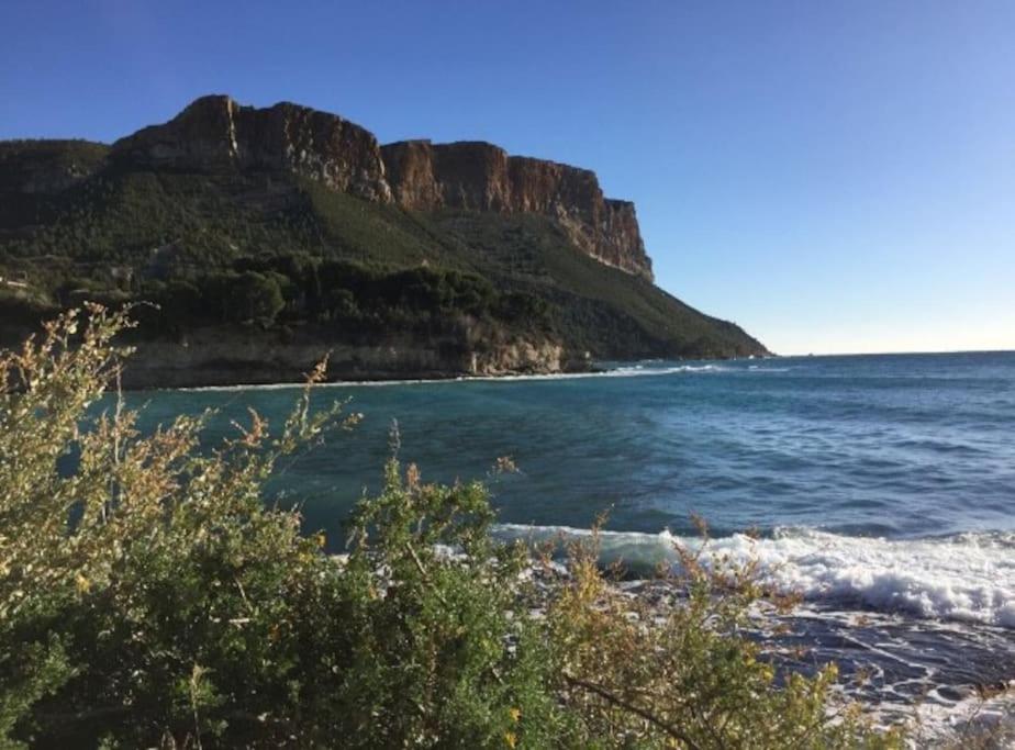 Appart Bianca T2 - Terrasse - Parking - Calme - 1mn de la mer 40 Avenue Jean Jacques Garcin, 13260 Cassis