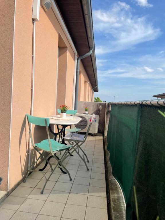 Appartement Appart'Bohème *CLIM*PARKING*WIFI*CONFORT 6 Rue Henri Matisse 31700 Blagnac