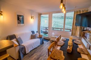 Appart chaleureux 4/6 pers, pied des pistes, park.