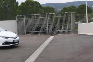 Appart confort clim T4,3 parkings près d'Avignon