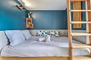 Appart Cosy, Mezzanine Clim et Terrasse à 200m de la Gare