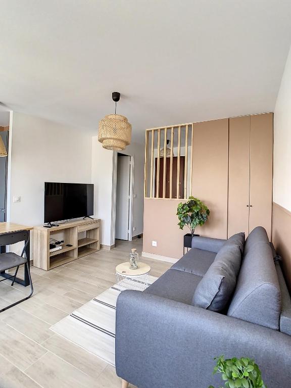 Appartement APPART COSY PROCHE PARIS GARE ORLY TRAM WIFI 4PERS 107 Avenue du Maréchal de Lattre de Tassigny 94600 Choisy-le-Roi