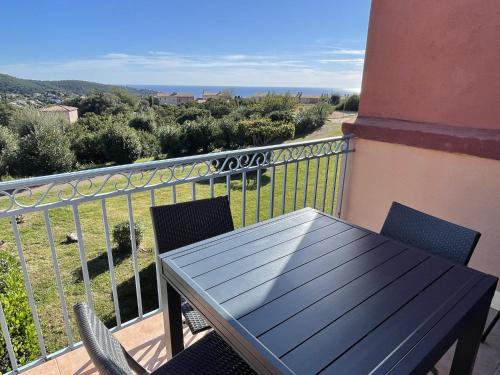 Appart cosy résidence avec piscine