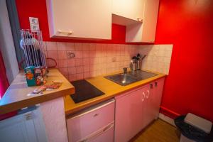 Appartement APPART dans HYPER CENTRE (GARE/WIFI/PARKING) 5 Rue du Colonel Driant 10000 Troyes Champagne-Ardenne