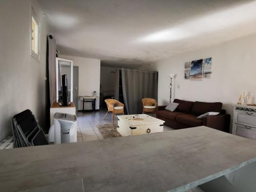 Appart dans maison au calme \