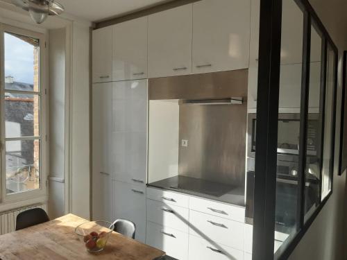 Appart de charme 100 m2 centre ville