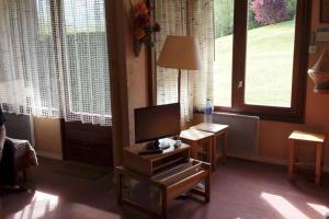 Appart en rez de jardin clos face au Mont BLANC
