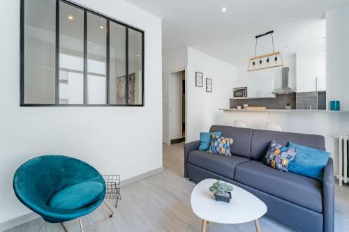 Appart entier avec 1 chambre, 4 personnes max+ internet(FIBRE) / Entire Flat with 1 bedroom, for 4 people max + internet (FIBER OPTIC)