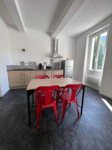 Appartement Appart \ Chemin de la Fontaine 84800 Fontaine-de-Vaucluse Provence-Alpes-Côte d\'Azur