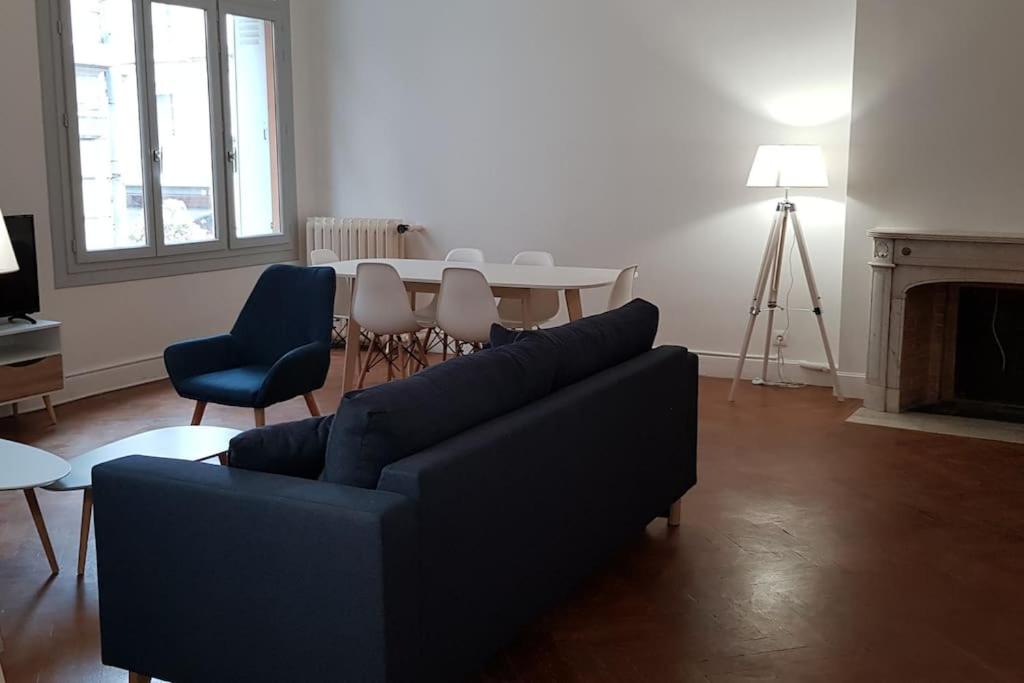 Appartement Appart grand standing, centre historique climatise 6 Rue Mignard 84000 Avignon