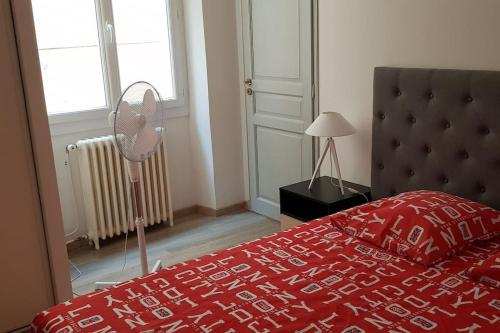 Appart grand standing, centre historique climatise