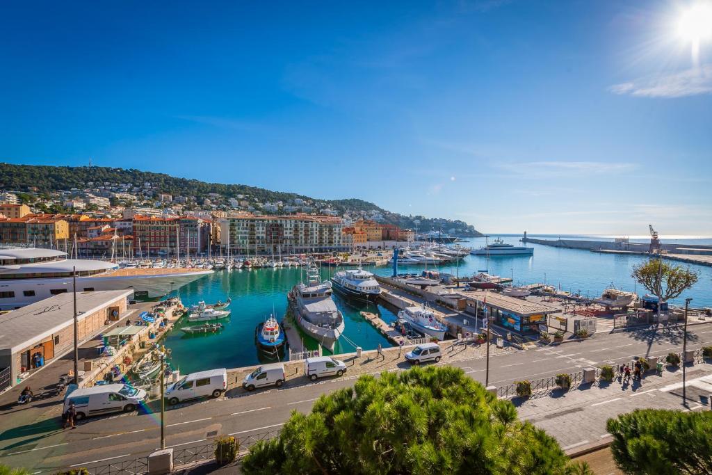 Appart Hôtel de charme 2P - Au Port vue mer Bâtiment A 20 Quai Lunel, 06300 Nice