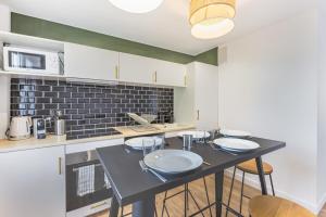 Appart'Hôtel Flowery Green - 5 Chambres - Evry
