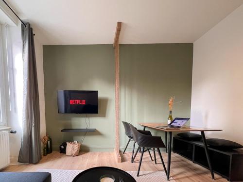 Appart'Hôtel Le Valdoie - Rénové, Calme & Netflix