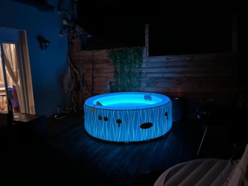 Appart hyper centre Nemours. Proche Gare, Jacuzzi