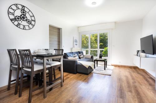 APPART PREMIUM DU LYS Balcon amenage Parking gratuit