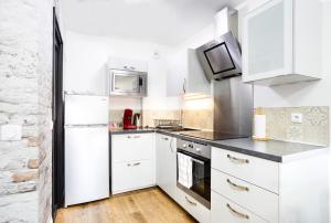 APPART PREMIUM DU LYS Balcon amenage Parking gratuit
