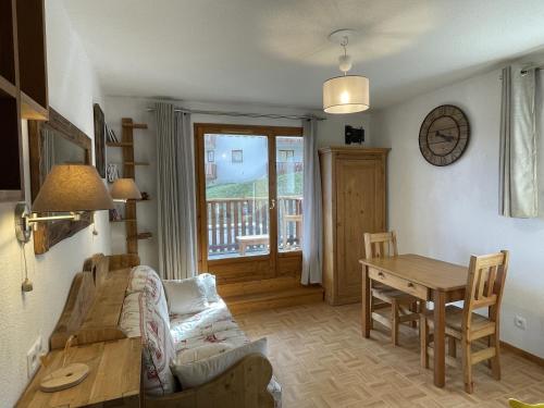Appart. Puy St Vincent - Pied des pistes+ Piscine