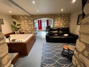 Appartement Appart Spa Privatif 37 rue Chanzy 51100 Reims Champagne-Ardenne